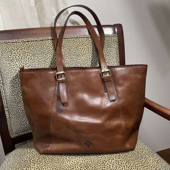 Patricia Nash Handbags - Patricia Nash ARLIA XL Zip Tote Cognac Vintage Distressed Leather Dust Bag EUC